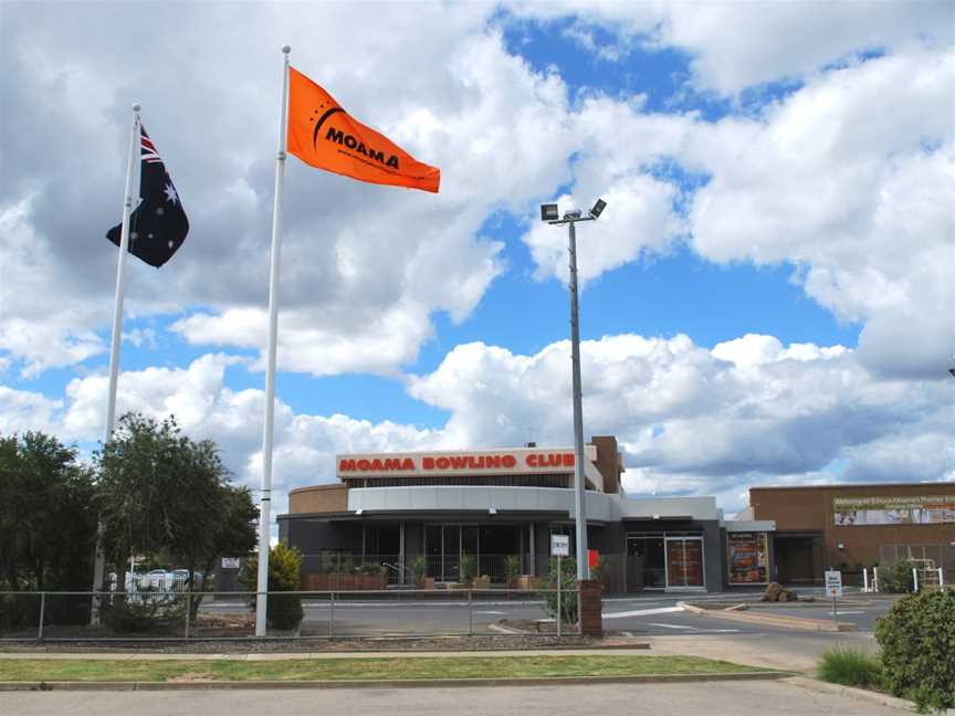 Moama Bowling Club