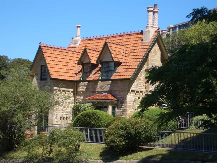 Edgecliff Ascham1