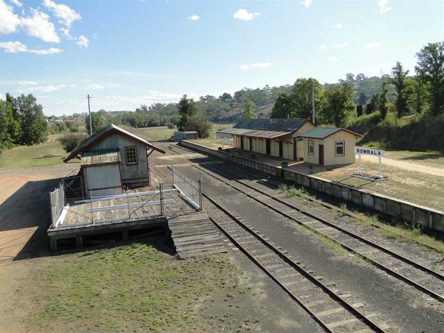 Bombala Railway Stationfrombridge