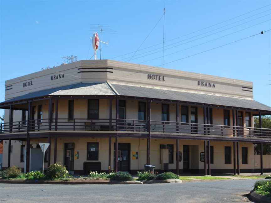 Urana Hotel1