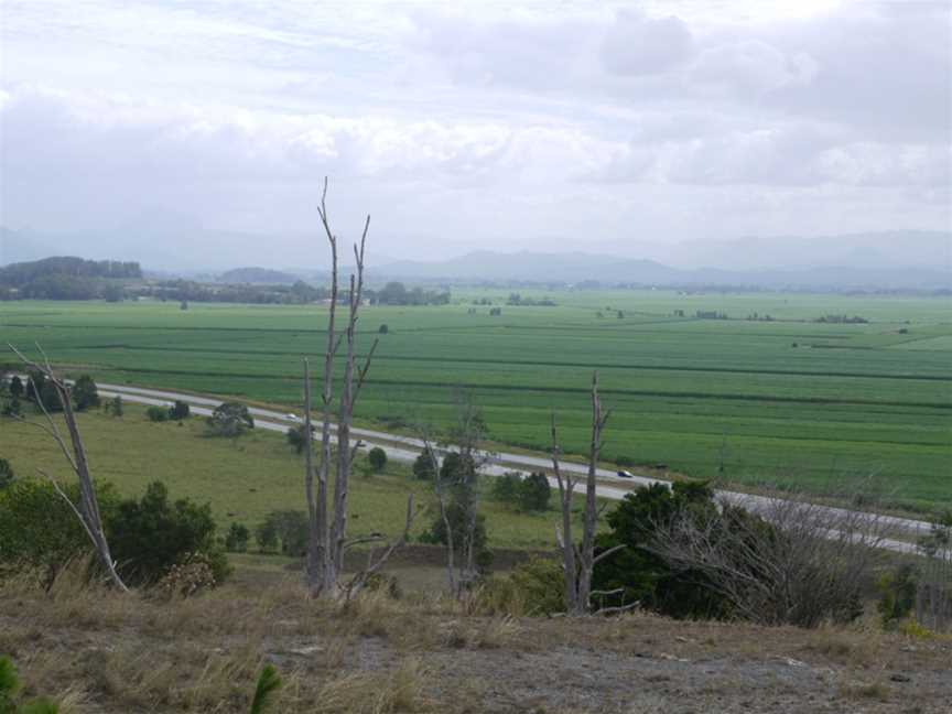 Tweed Valley viewed from Duranbah.jpg