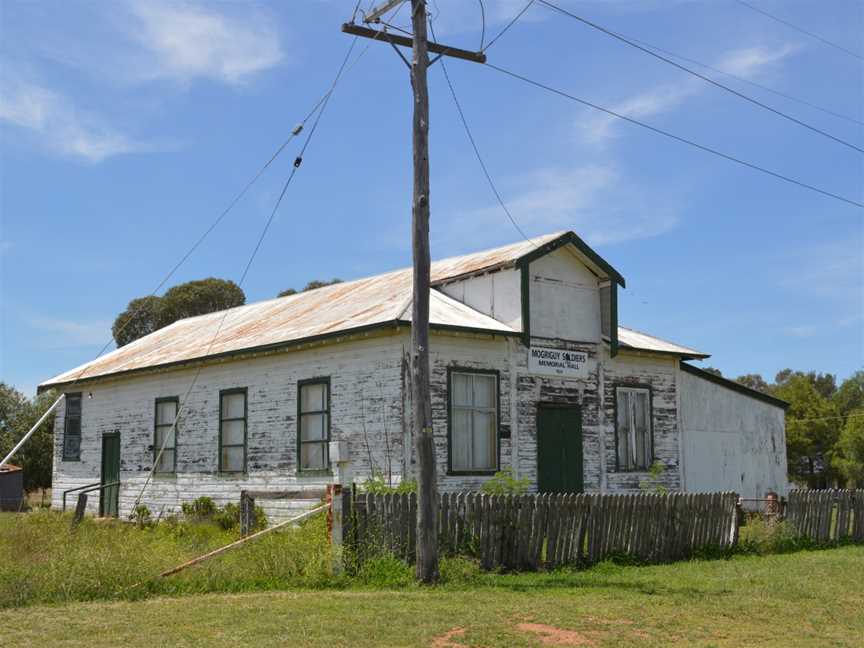 Mogriguy Soldiers Memorial Hall 001.JPG