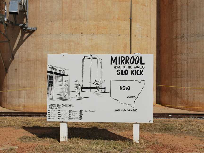 Mirrool Silo Kick Sign