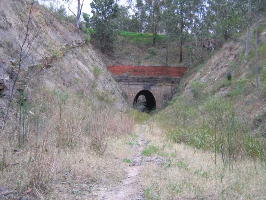 RichmondValeRailTunnel3.JPG