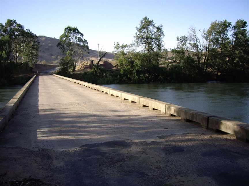 Mundarlo - Murrumbidgee River Crossing.jpg