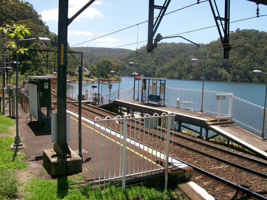 Wondabyne railway station.jpg