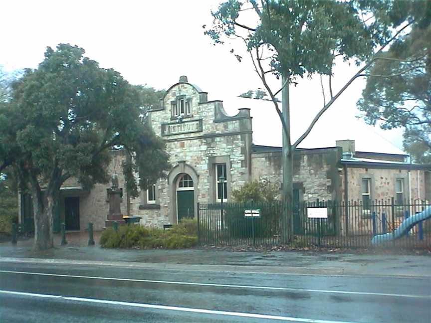 One Tree Hill Institute Building.JPG