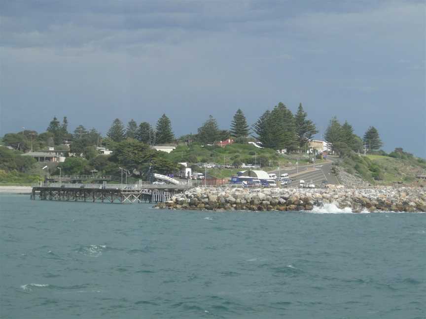 Penneshaw harbour.JPG