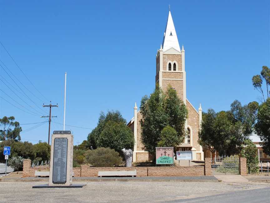 SedanWarMemorial&Church.JPG