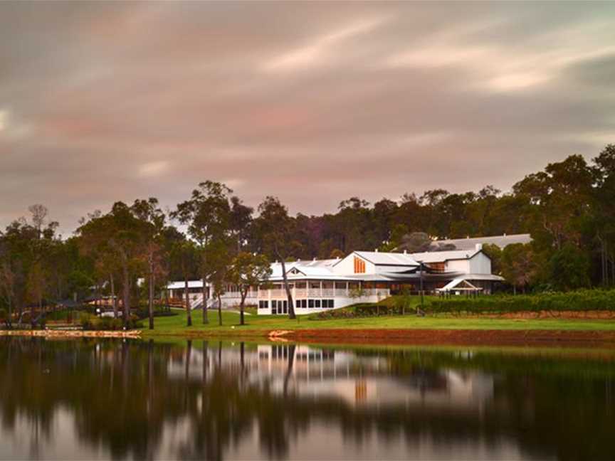 Aravina Estate grounds, lake, vineyard