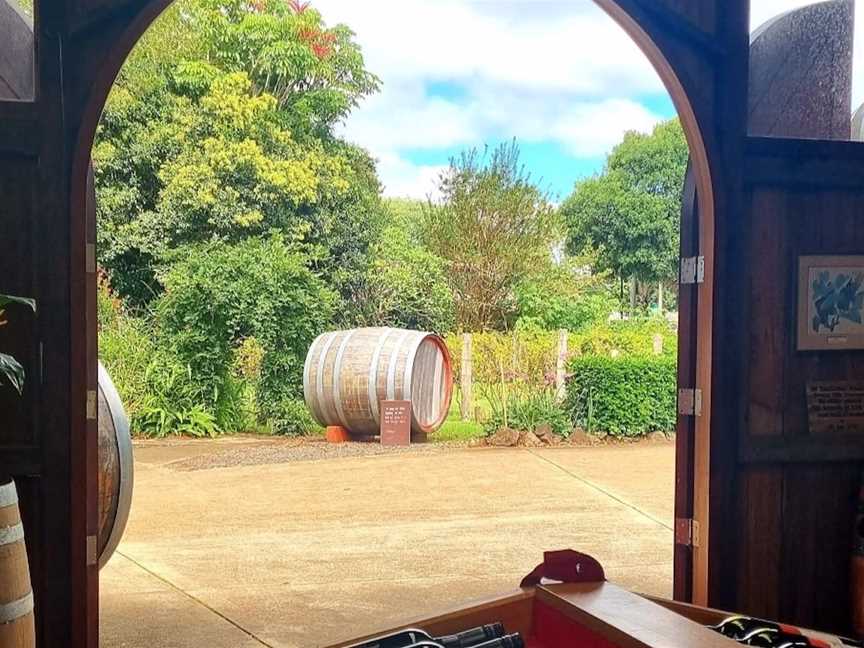 Mount Tamborine Vineyard and Winery, Wineries in Tamborine