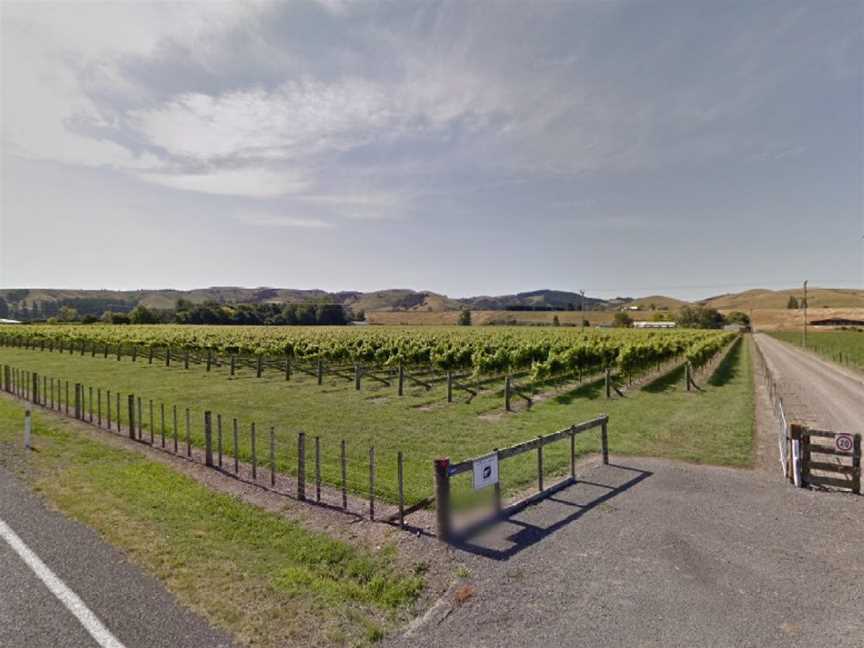 Alchemy Wines, Puketapu, New Zealand