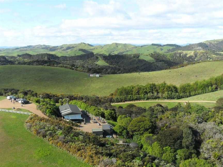 Peacock Sky Vineyard, Onetangi, New Zealand