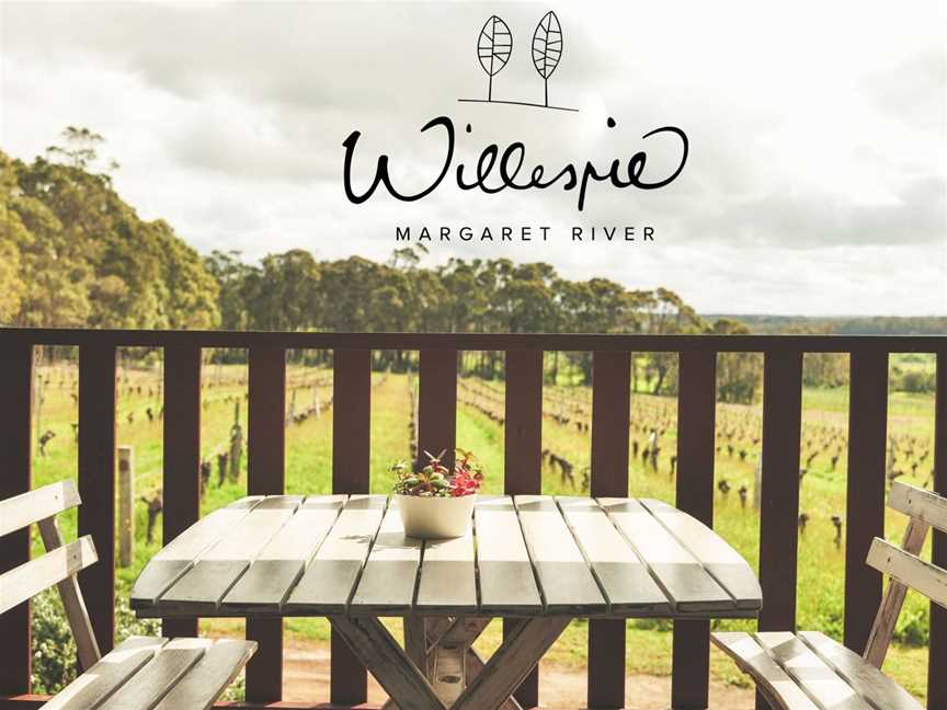 Beautiful balcony views await you.
BYO picnic welcome.