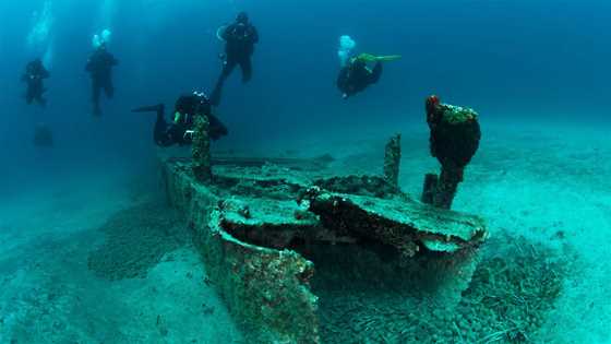 Wreck diving in WA